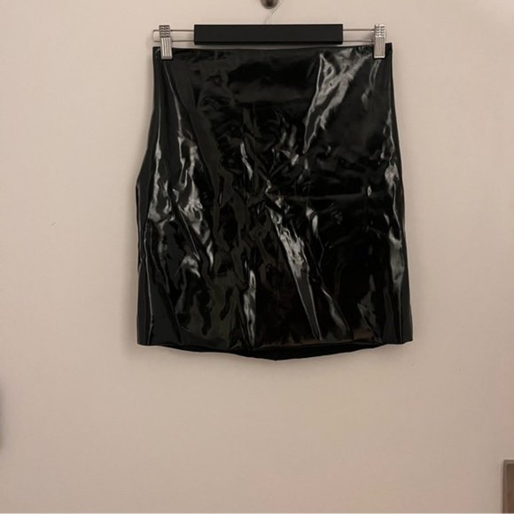 Commando Faux Patent Leather Mini Skirt - Picture 5 of 5